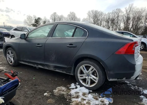 2015 Volvo S60 Premier из США, поврежденный, VIN YV1612TKXF1360115